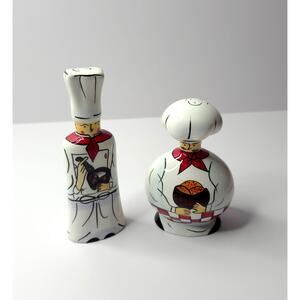 Vintage Chefs Collection Salt and Pepper Shakers by Jay Import Company READ